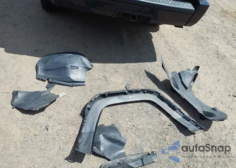 2010 Jeep Commander Limited from USA, damaged, VIN 1J4RG5GT1AC109349